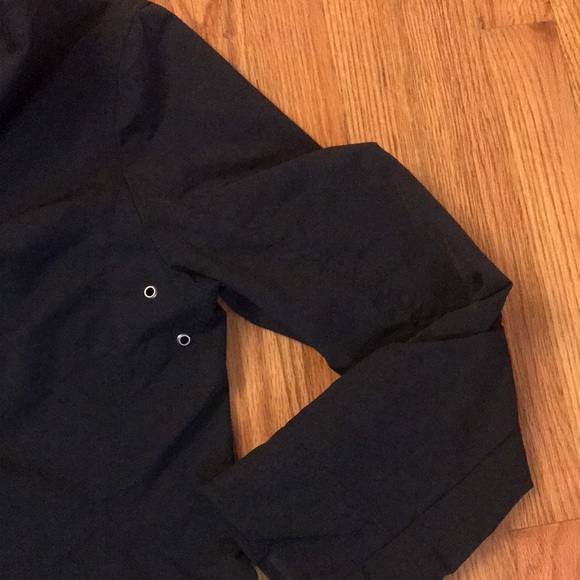 i.e. relaxed black jacket - Picture 9 of 11